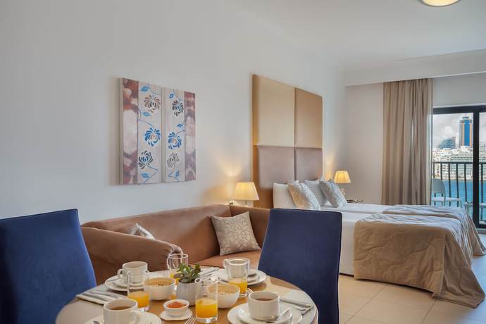 Imagen de la habitación del Hotel Plaza Regency. Foto 9