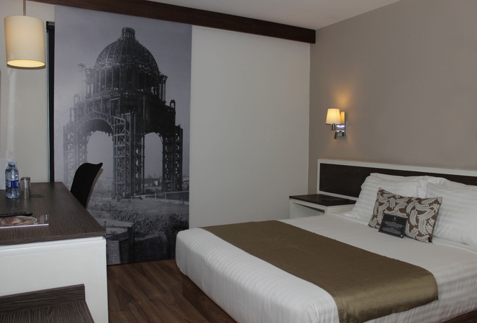 Imagen de la habitación del Hotel Plaza Revolución. Foto 5