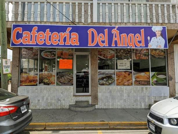 Imagen del bar/restaurante del Hotel Plaza Riviera. Foto 3