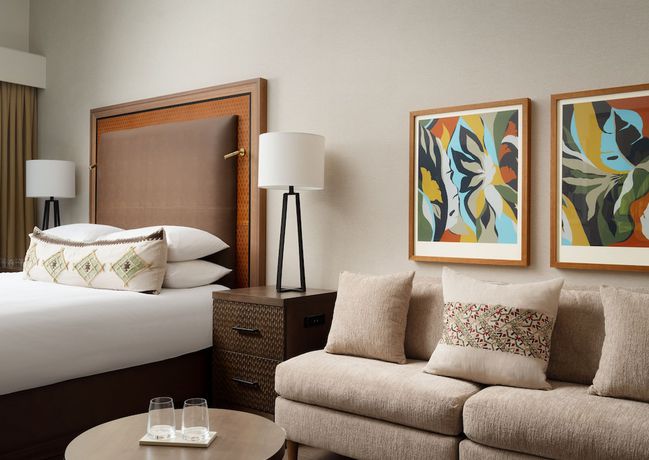 Imagen de la habitación del Hotel Plaza San Antonio and Spa, Autograph Collection. Foto 11