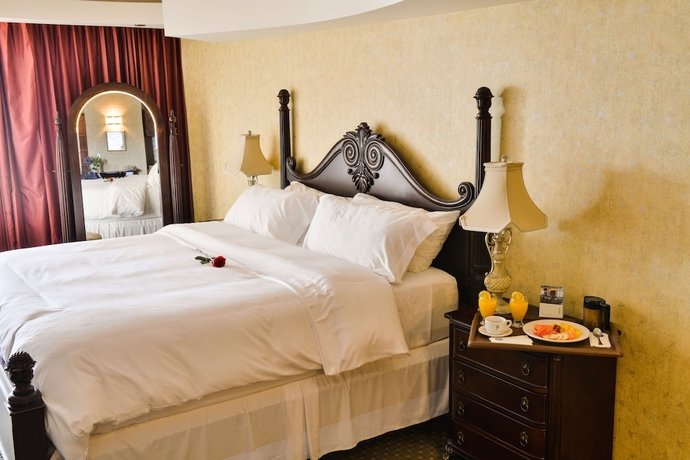 Imagen de la habitación del Hotel Plaza San Martin. Foto 7