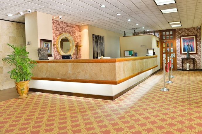 Imagen de los interiores del Hotel Plaza San Martin. Foto 15