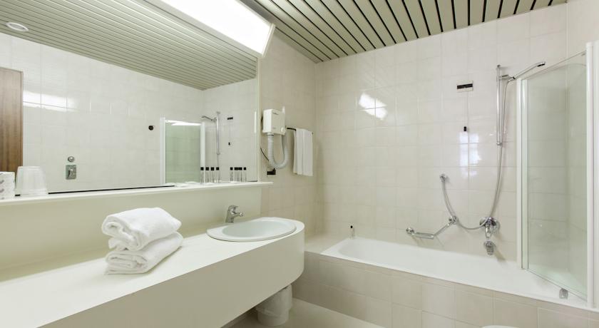 Imagen general del Hotel Plaza, San Martino Siccomario. Foto 3