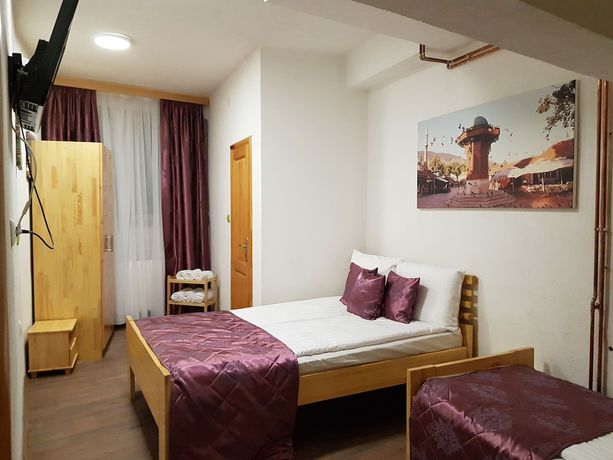 Imagen de la habitación del Hotel Plaza, Sarajevo. Foto 12