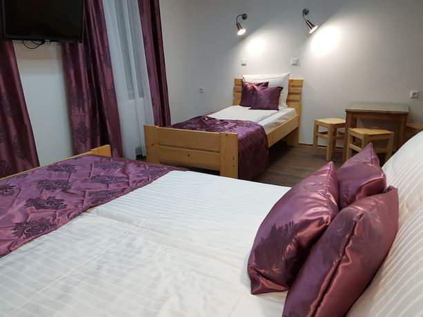 Imagen de la habitación del Hotel Plaza, Sarajevo. Foto 15