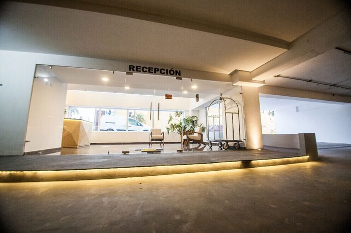 Imagen de los interiores del Hotel Plaza Sol. Foto 9