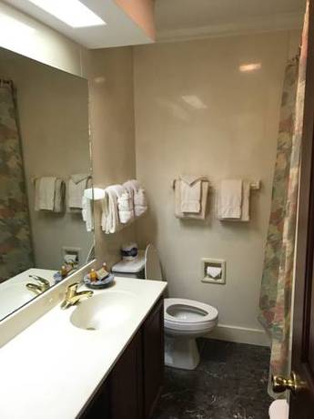 Imagen de la habitación del Hotel Plaza Suites Of Metairie. Foto 3