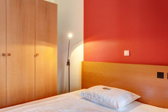 Imagen de los interiores del Hotel Plaza Suites Rüsselsheim. Foto 15
