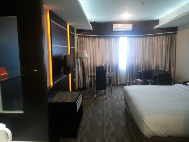 Imagen general del Hotel Plaza Tanjungpinang. Foto 1