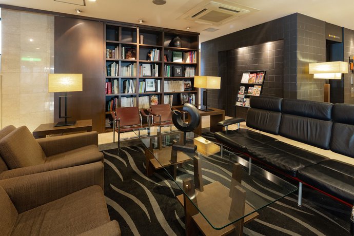 Imagen de los interiores del Hotel Plaza Tenjin. Foto 16