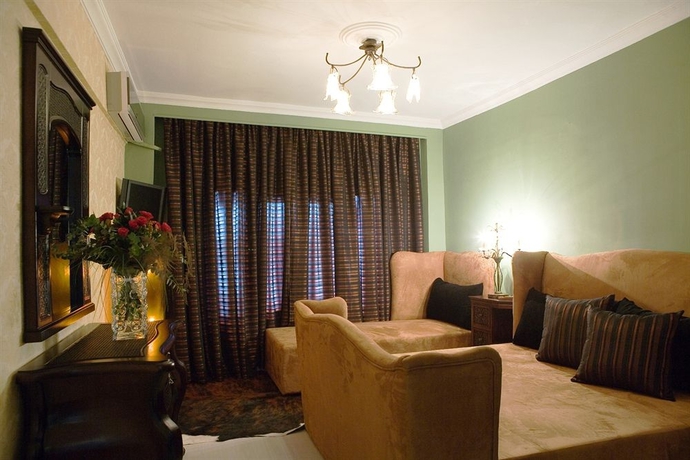 Imagen de la habitación del Hotel Plaza, Tesalonica. Foto 9