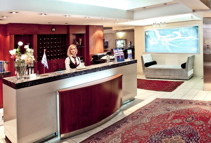 Imagen de los interiores del Hotel Plaza, Tesalonica. Foto 16