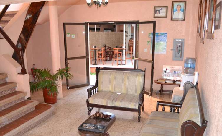 Imagen de los interiores del Hotel Plaza, Ticul. Foto 17