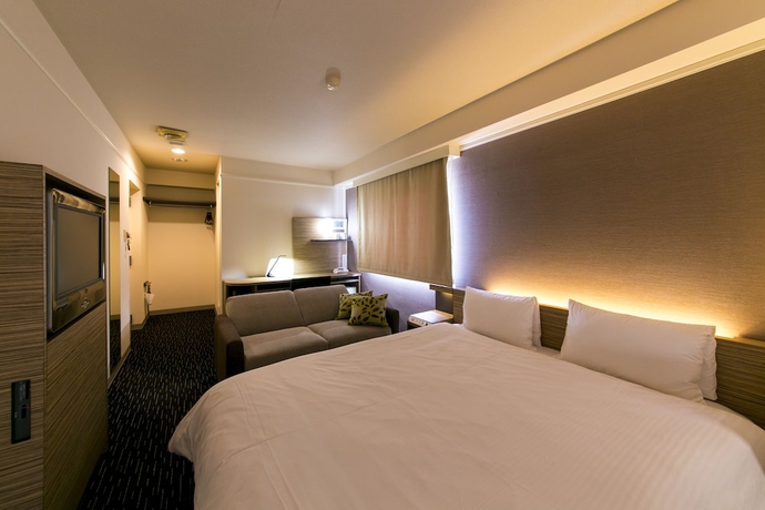 Imagen de la habitación del Hotel Plaza Toyota. Foto 17