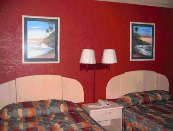 Imagen de la habitación del Hotel Plaza Travel Inn. Foto 8