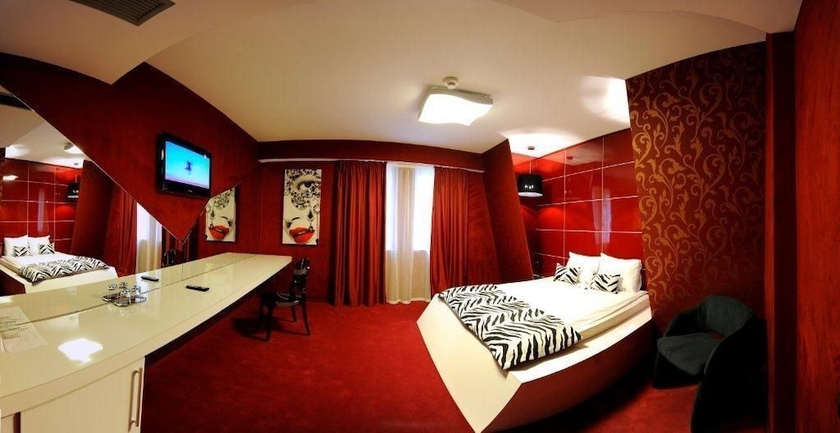 Imagen de la habitación del Hotel Plaza V. Foto 5