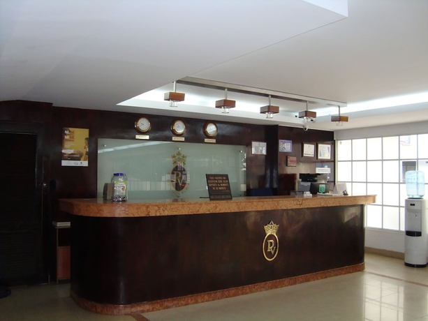 Imagen de los interiores del Hotel Plaza Versalles. Foto 13