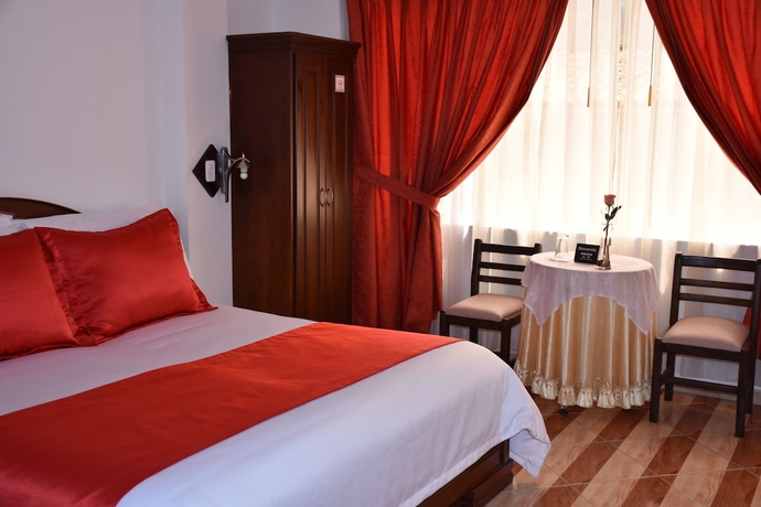 Imagen de la habitación del Hotel Plaza Victoria. Foto 4