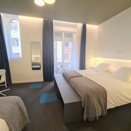 Imagen de la habitación del Hotel Plaza View. Foto 5