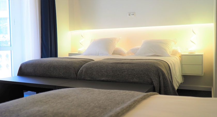 Imagen de la habitación del Hotel Plaza View. Foto 13