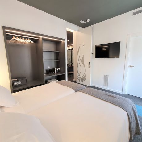 Imagen de la habitación del Hotel Plaza View. Foto 14