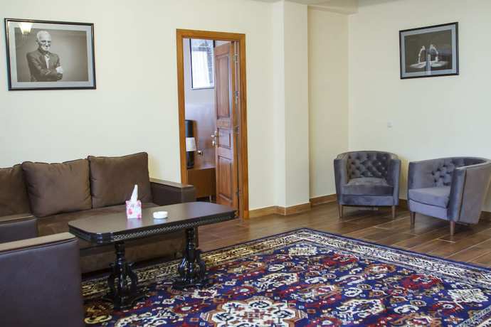 Imagen de la habitación del Hotel Plaza Viktoria. Foto 13