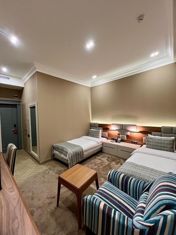 Imagen de la habitación del Hotel Plaza Viktoria Yerevan. Foto 4