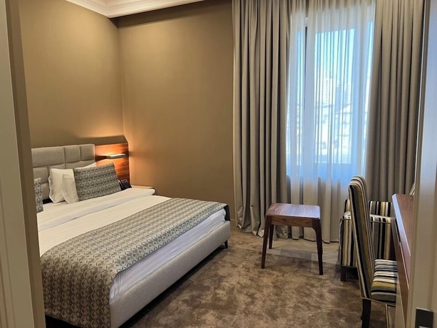 Imagen de la habitación del Hotel Plaza Viktoria Yerevan. Foto 11