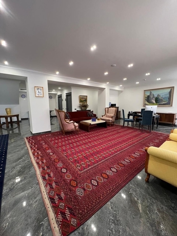 Imagen de los interiores del Hotel Plaza Viktoria Yerevan. Foto 16