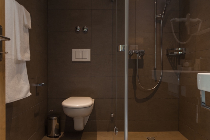 Imagen de la habitación del Hotel Plaza, WINTERTHUR. Foto 7
