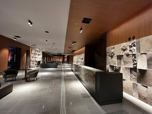 Imagen de los interiores del Hotel Plaza and Boulevard Convention &ndash; Vale dos Vinhedos. Foto 16