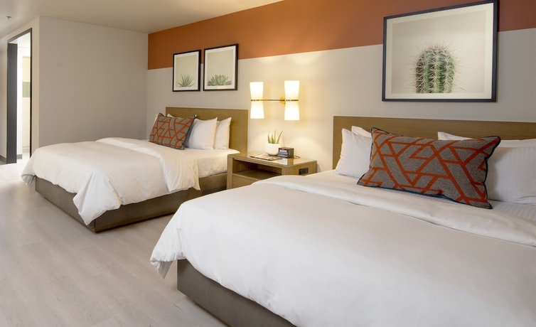 Imagen de la habitación del Hotel Plaza and Casino. Foto 3