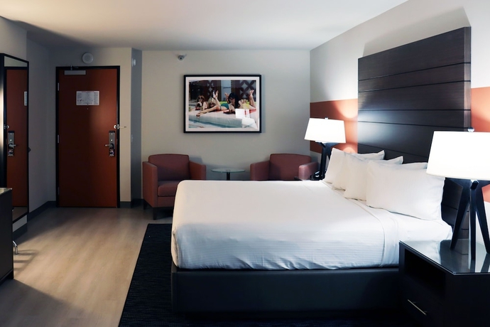 Imagen de la habitación del Hotel Plaza and Casino. Foto 12