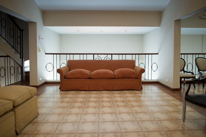 Imagen de los interiores del Hotel Plaza de las Aljabas. Foto 11