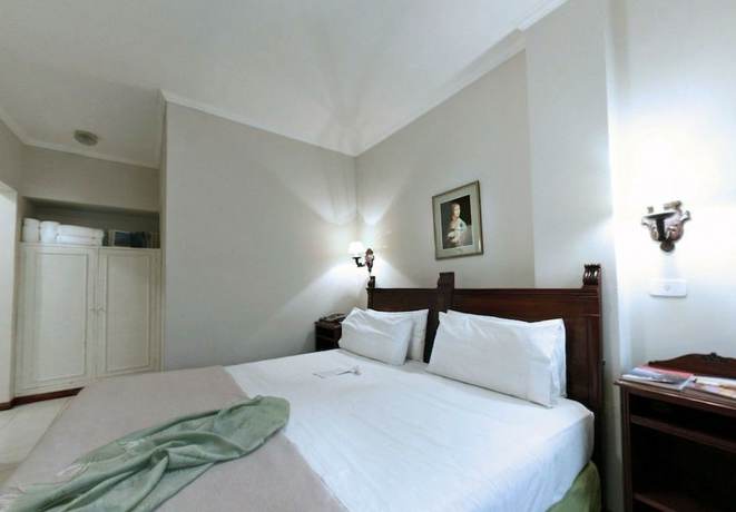 Imagen de la habitación del Hotel Plaza de las Aljabas. Foto 8