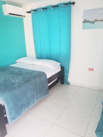 Imagen de la habitación del Hotel Plaza del Mar. Foto 9