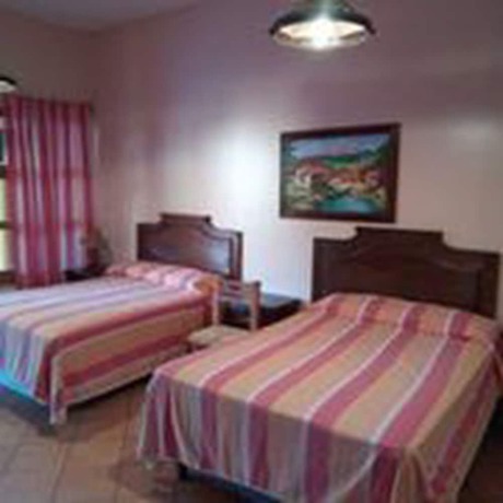 Imagen de la habitación del Hotel Plaza del Sol. Foto 6