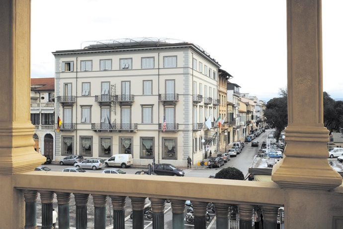 Imagen general del Hotel Plaza e de Russie - Relais & Châteaux. Foto 4