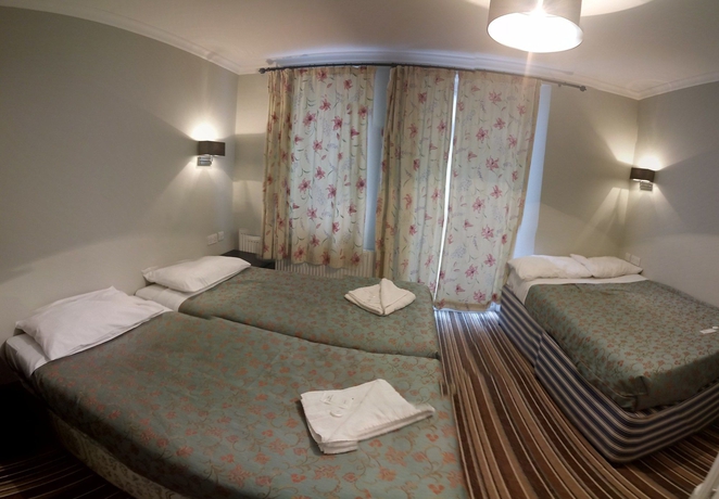 Imagen de la habitación del Hotel Plaza hotel, Londres. Foto 3