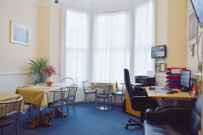 Imagen de los interiores del Hotel Plaza hotel, Londres. Foto 14