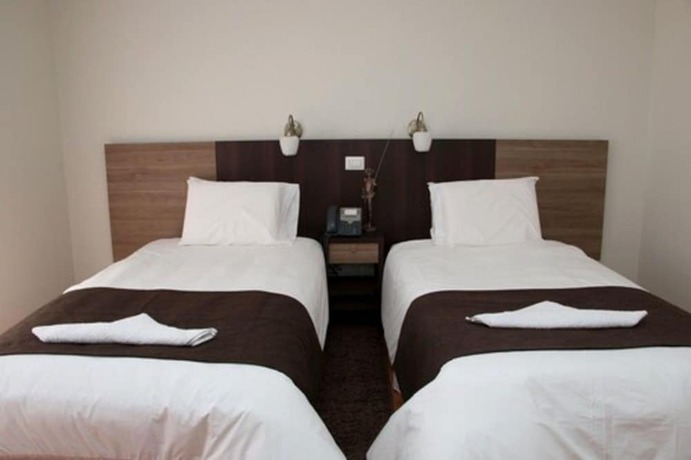 Imagen de la habitación del Hotel Plaza &ntilde;u&ntilde;oa. Foto 16