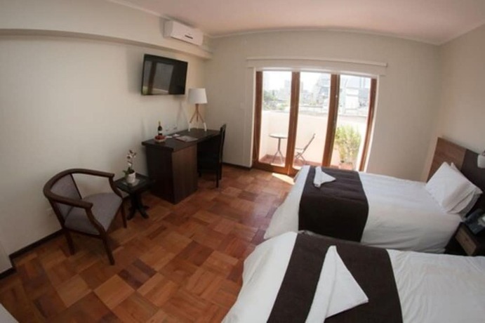 Imagen de la habitación del Hotel Plaza &ntilde;u&ntilde;oa. Foto 19