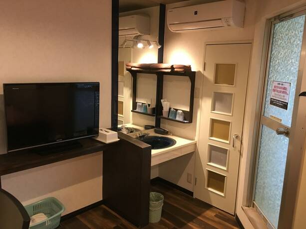Imagen de la habitación del Hotel Plaza21 Osaka. Foto 25