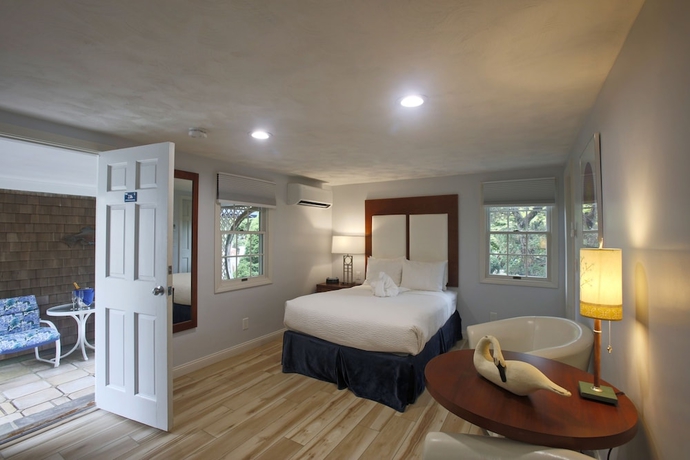 Imagen de la habitación del Hotel Pleasant Bay Village Resort. Foto 3