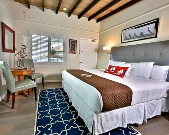 Imagen de la habitación del Hotel Pleasant Inn, Morro Bay. Foto 18