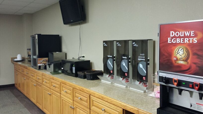 Imagen de la habitación del Hotel Pleasant Night Inn. Foto 20