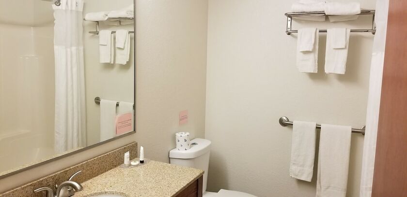 Imagen general del Hotel Pleasant Night Inn. Foto 11