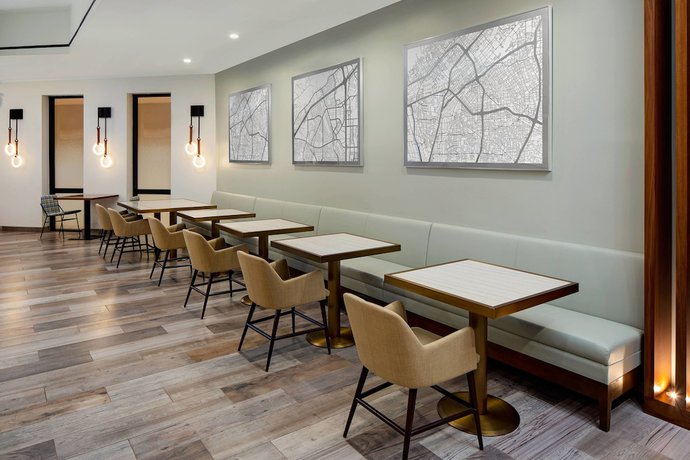 Imagen de la habitación del Hotel Pleasanton Marriott. Foto 14