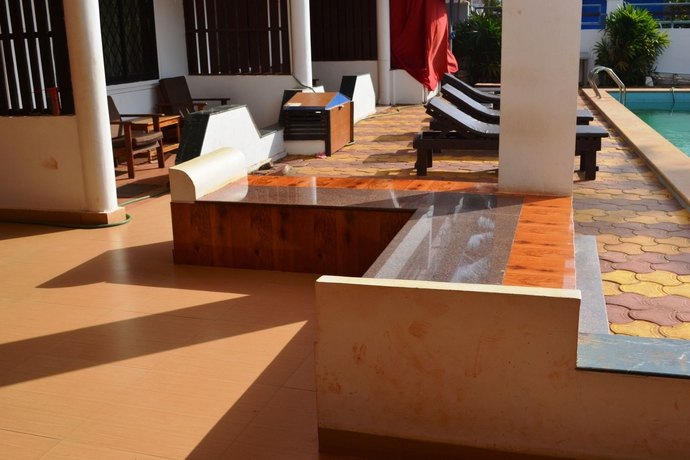 Imagen de la piscina del Hotel Pleasure Resort Morjim. Foto 15