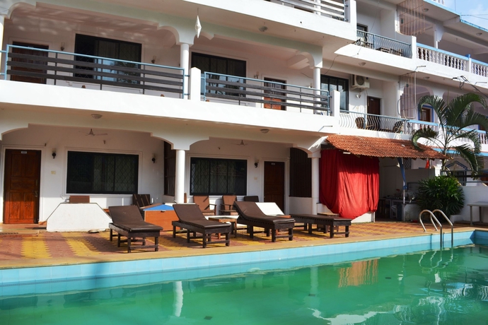 Imagen de la piscina del Hotel Pleasure Resort Morjim. Foto 16